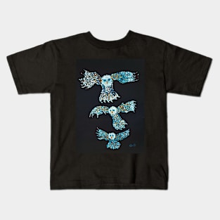 Owls created with dots - pointillism - dot art, owl art Kids T-Shirt